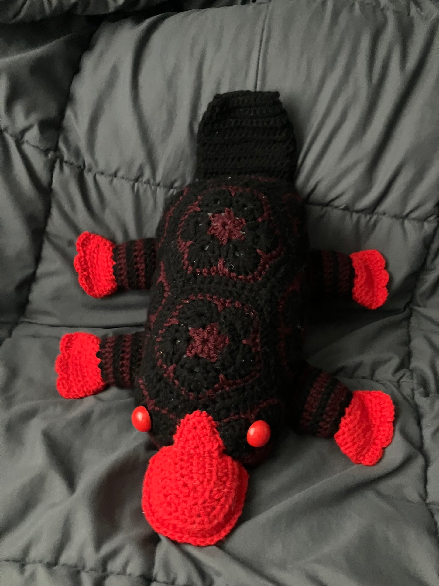 Omen (Petal-pus crochet platypus)