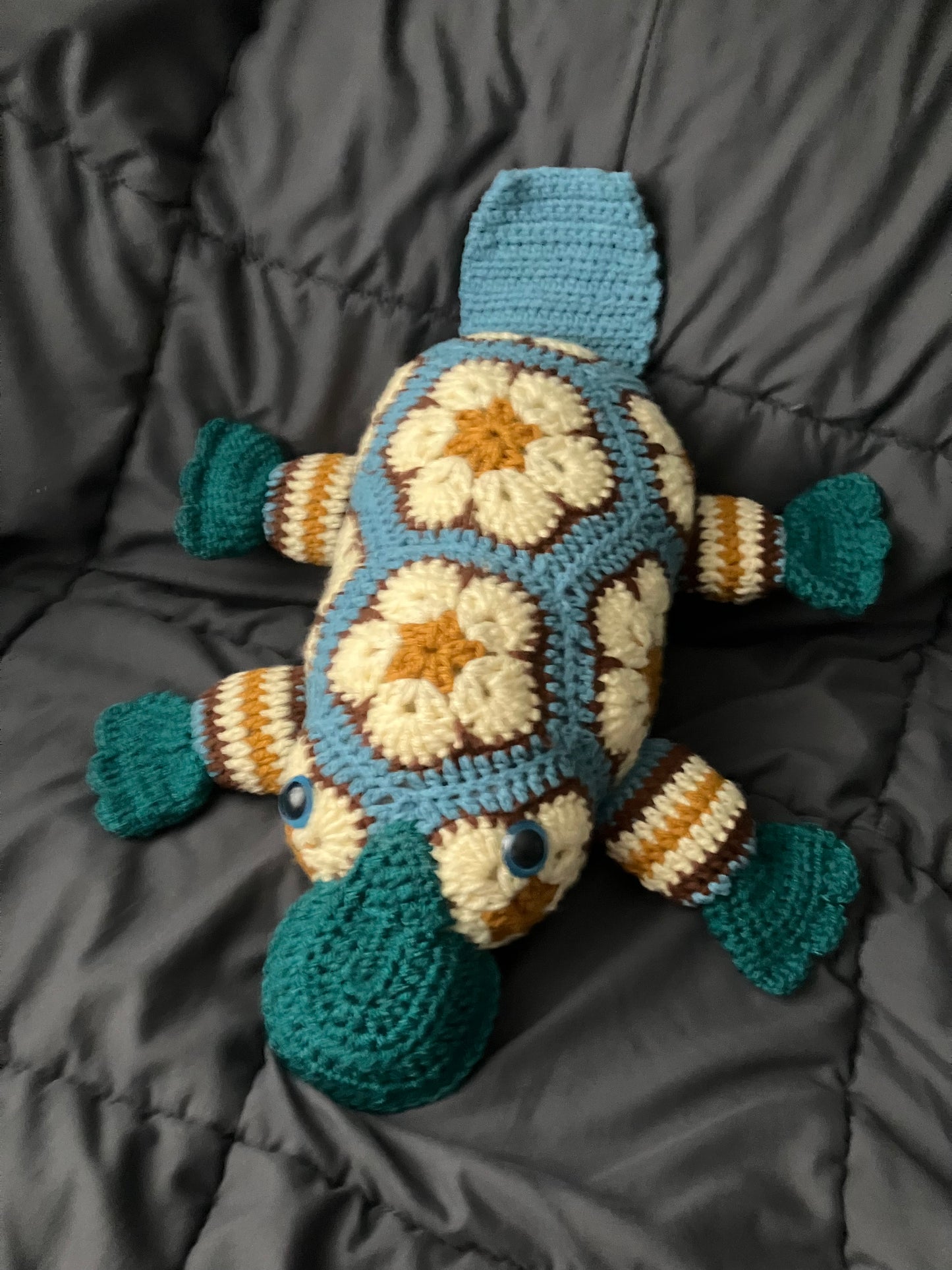 Butterbell (Petal-pus crochet platypus)